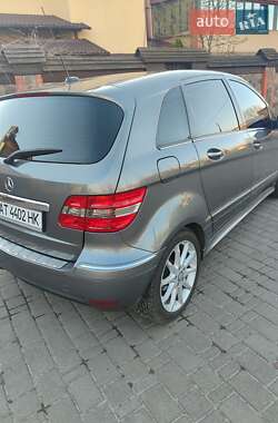 Хетчбек Mercedes-Benz B-Class 2008 в 