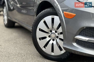 Хэтчбек Mercedes-Benz B-Class 2014 в 