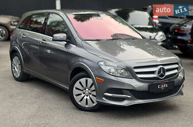 Хэтчбек Mercedes-Benz B-Class 2014 в Киеве