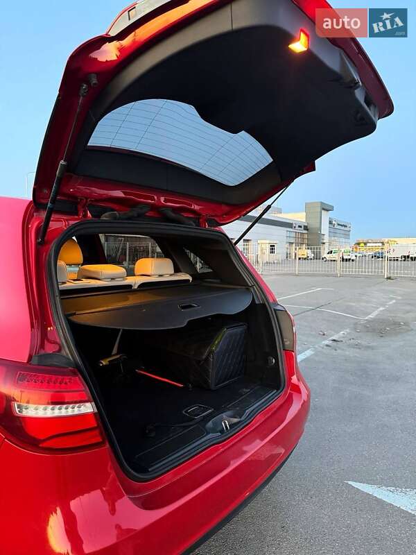 Хэтчбек Mercedes-Benz B-Class 2016 в Киеве