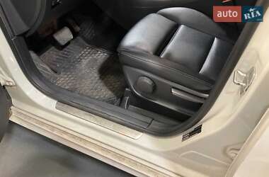 Хэтчбек Mercedes-Benz B-Class 2017 в 