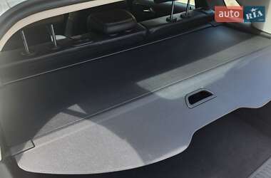Хетчбек Mercedes-Benz B-Class 2015 в 