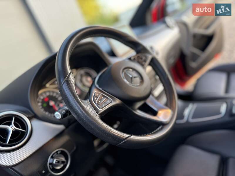 Хетчбек Mercedes-Benz B-Class 2016 в Трускавці