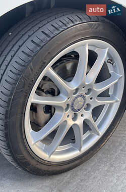 Хетчбек Mercedes-Benz B-Class 2010 в 
