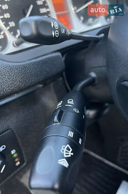 Хетчбек Mercedes-Benz B-Class 2010 в 