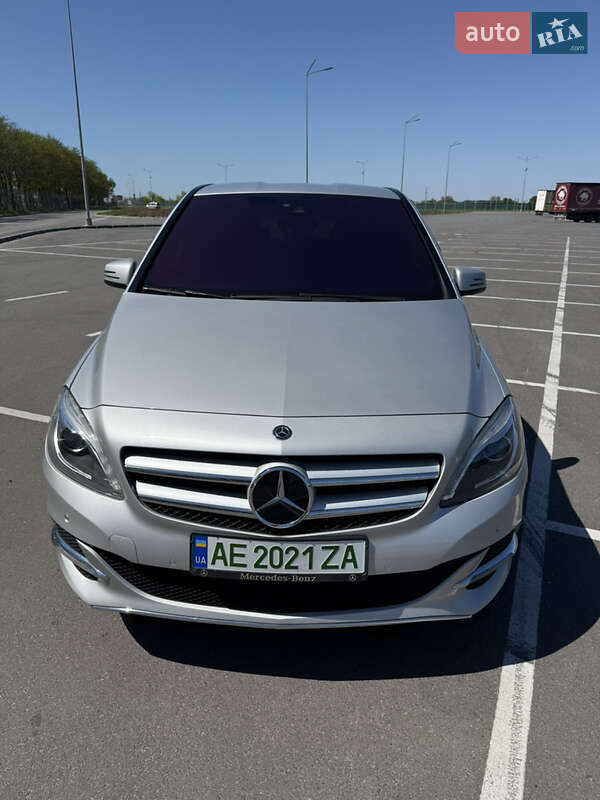 Хетчбек Mercedes-Benz B-Class 2017 в Дніпрі