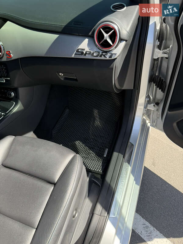 Хетчбек Mercedes-Benz B-Class 2017 в Дніпрі