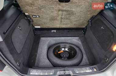 Хэтчбек Mercedes-Benz B-Class 2011 в 