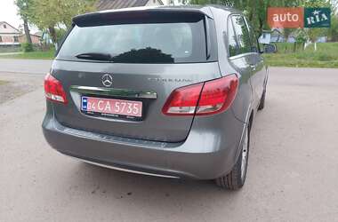 Хэтчбек Mercedes-Benz B-Class 2015 в 