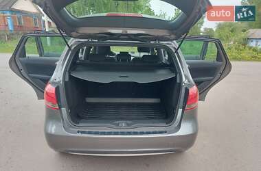Хэтчбек Mercedes-Benz B-Class 2015 в 