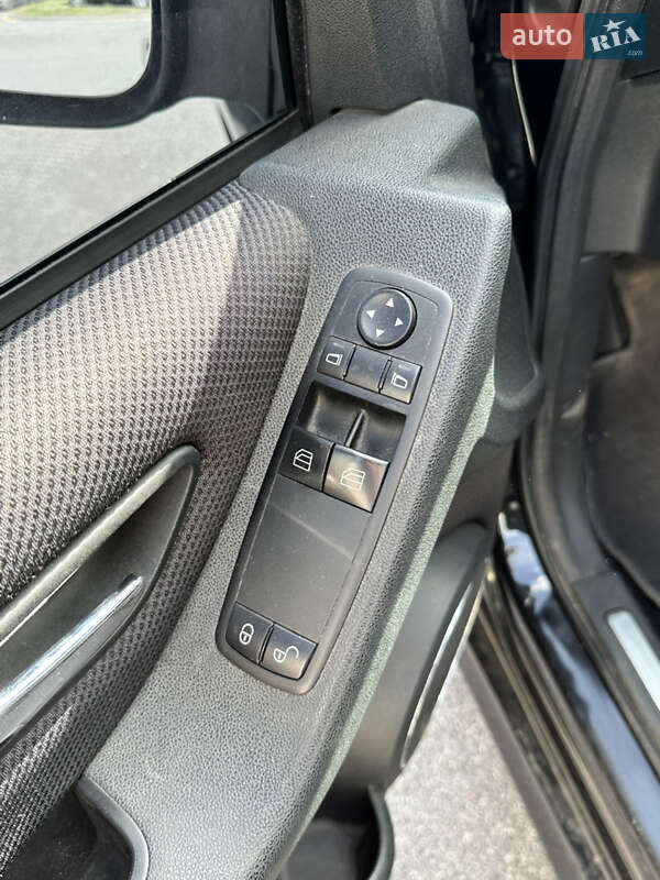 Хэтчбек Mercedes-Benz B-Class 2011 в Виннице фото 20 Хэтчбек Mercedes-Benz B-Class 2011 в Виннице