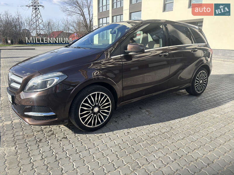 Хетчбек Mercedes-Benz B-Class 2015 в Івано-Франківську