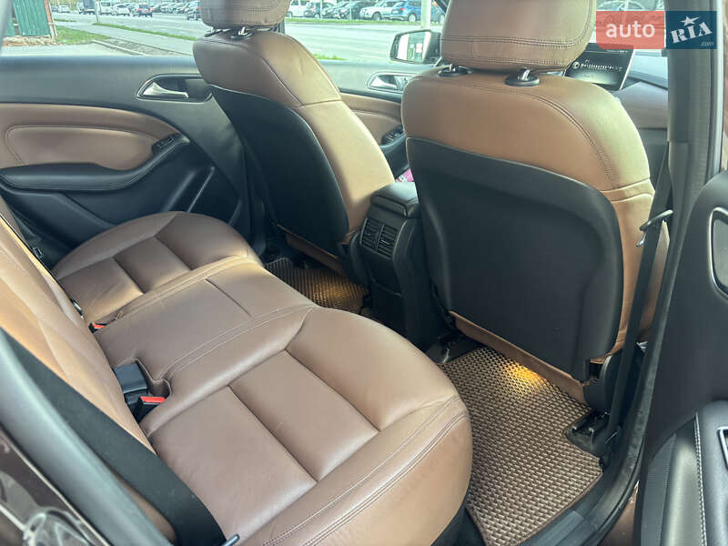Хетчбек Mercedes-Benz B-Class 2015 в Івано-Франківську