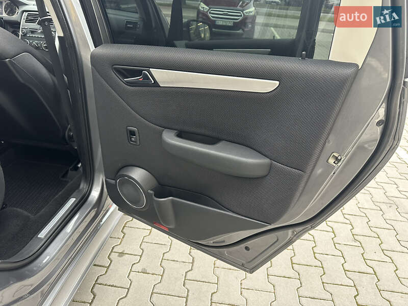 Хетчбек Mercedes-Benz B-Class 2008 в Хмельницькому