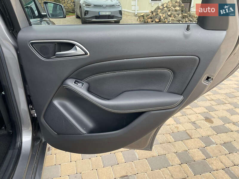 Хэтчбек Mercedes-Benz B-Class 2015 в Могилев-Подольске