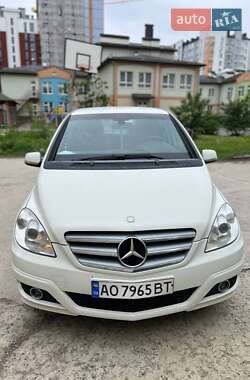 Хэтчбек Mercedes-Benz B-Class 2011 в Ивано-Франковске