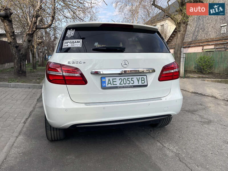 Хетчбек Mercedes-Benz B-Class 2015 в Дніпрі