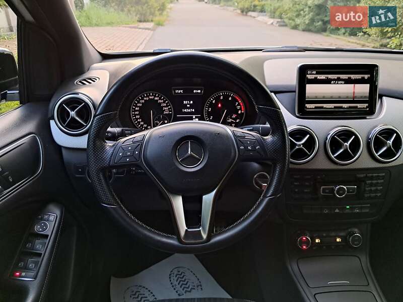 Хэтчбек Mercedes-Benz B-Class 2012 в Одессе фото 45 Хэтчбек Mercedes-Benz B-Class 2012 в Одессе