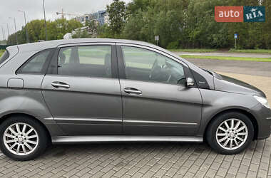 Хетчбек Mercedes-Benz B-Class 2008 в 