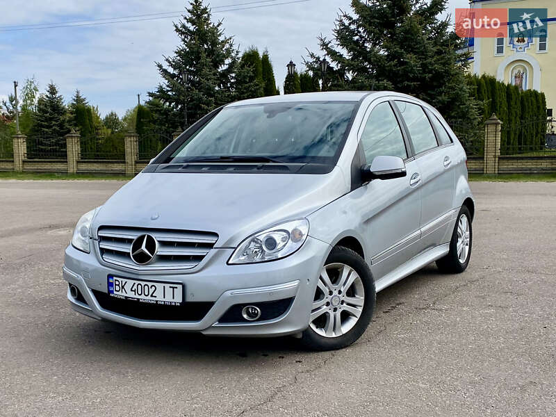 Mercedes-Benz B-Class 2010