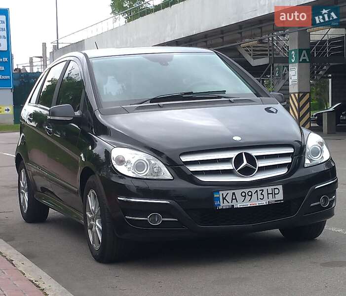Хетчбек Mercedes-Benz B-Class 2010 в Києві