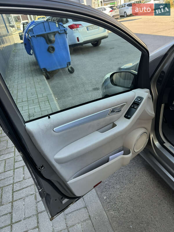 Хэтчбек Mercedes-Benz B-Class 2006 в Ужгороде