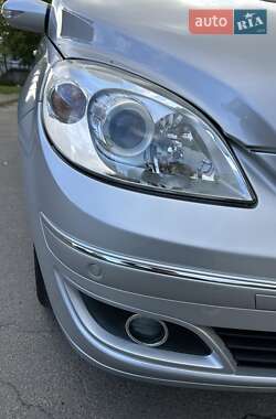Хетчбек Mercedes-Benz B-Class 2006 в 
