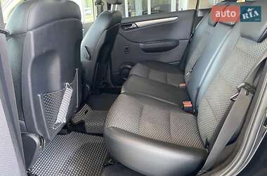 Хетчбек Mercedes-Benz B-Class 2010 в 