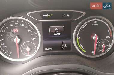 Хэтчбек Mercedes-Benz B-Class 2015 в 