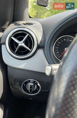 Хэтчбек Mercedes-Benz B-Class 2016 в 