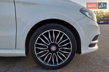 Хетчбек Mercedes-Benz B-Class 2015 в 