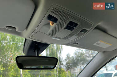 Хэтчбек Mercedes-Benz B-Class 2014 в 