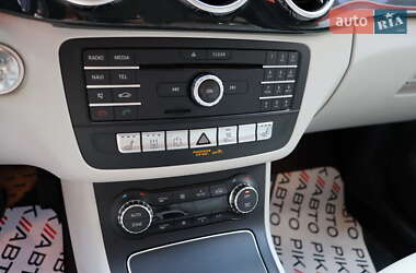 Хетчбек Mercedes-Benz B-Class 2016 в 
