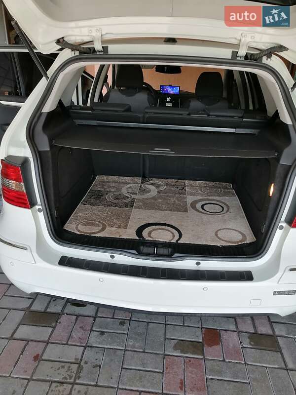 Хетчбек Mercedes-Benz B-Class 2009 в Сумах