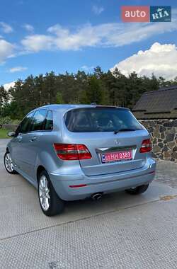 Хэтчбек Mercedes-Benz B-Class 2007 в 