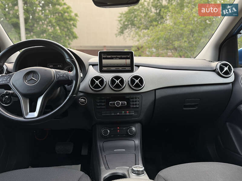 Хэтчбек Mercedes-Benz B-Class 2013 в Одессе