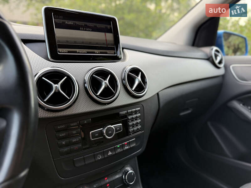 Хэтчбек Mercedes-Benz B-Class 2013 в Одессе
