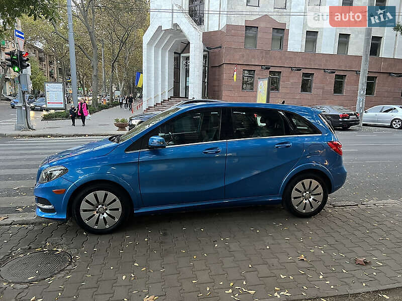 Хэтчбек Mercedes-Benz B-Class 2014 в Одессе