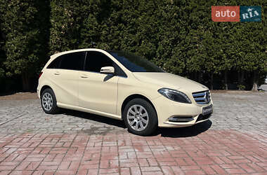 Хэтчбек Mercedes-Benz B-Class 2014 в 