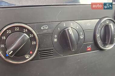 Хетчбек Mercedes-Benz B-Class 2011 в 