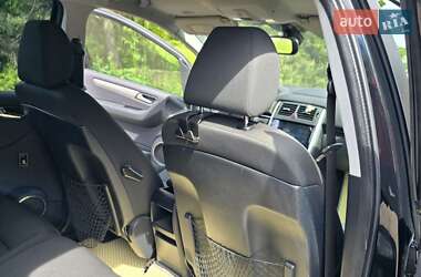 Хетчбек Mercedes-Benz B-Class 2011 в 