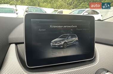 Хэтчбек Mercedes-Benz B-Class 2015 в 
