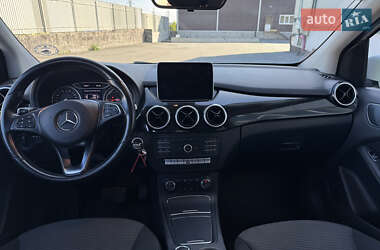 Хэтчбек Mercedes-Benz B-Class 2015 в 