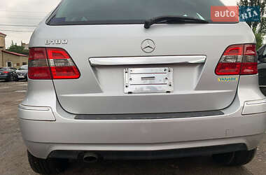 Хэтчбек Mercedes-Benz B-Class 2010 в 