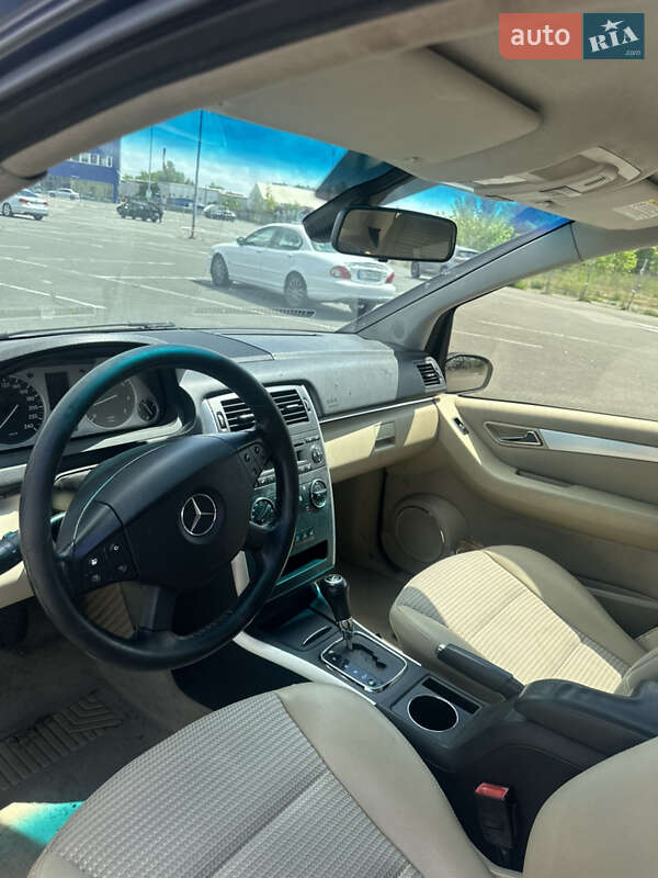 Хэтчбек Mercedes-Benz B-Class 2006 в Киеве