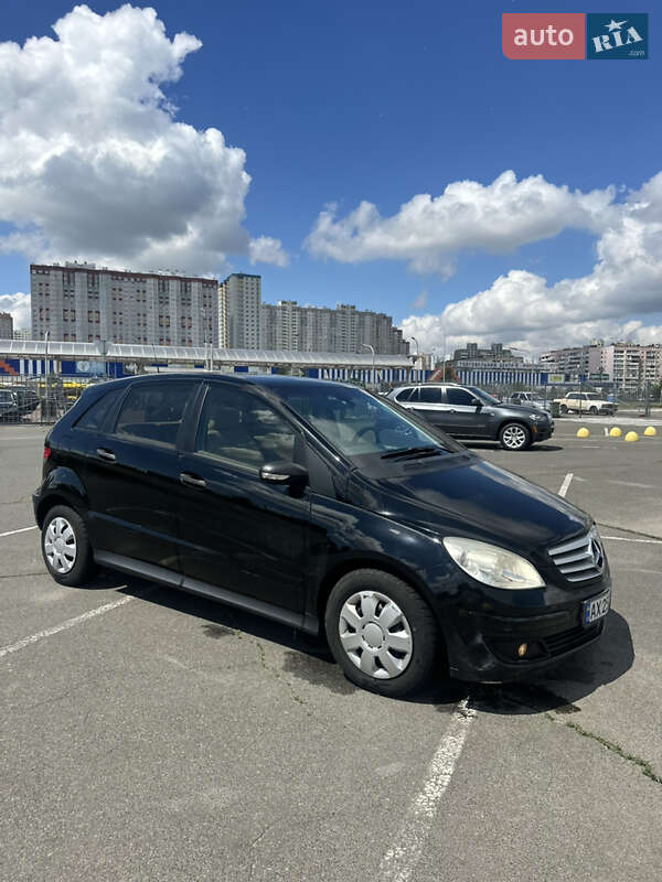 Хэтчбек Mercedes-Benz B-Class 2006 в Киеве