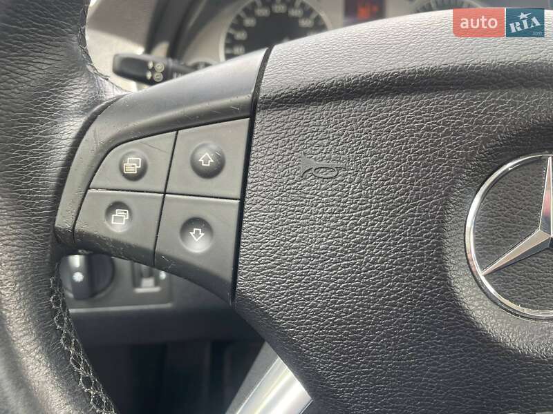 Хэтчбек Mercedes-Benz B-Class 2009 в Киеве