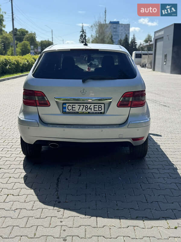 Хетчбек Mercedes-Benz B-Class 2008 в Чернівцях фото 4 Хетчбек Mercedes-Benz B-Class 2008 в Чернівцях