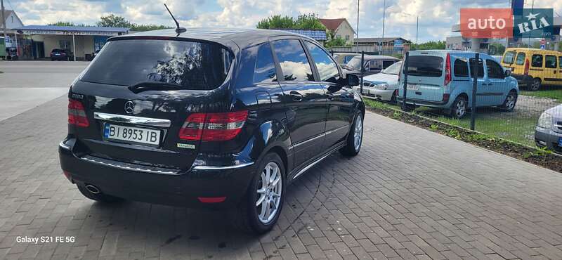Хэтчбек Mercedes-Benz B-Class 2010 в Семеновке фото 6 Хэтчбек Mercedes-Benz B-Class 2010 в Семеновке