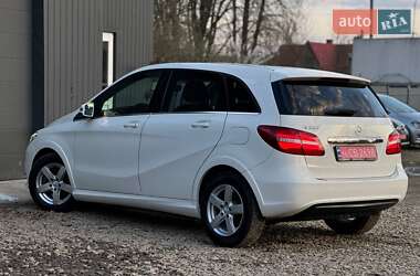 Хэтчбек Mercedes-Benz B-Class 2015 в 
